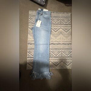 👖 KanCan Light Blue Frayed Hem Cropped Jeans